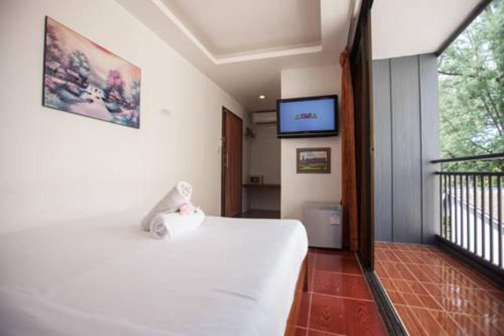 Kamala Bay Inn Екстериор снимка